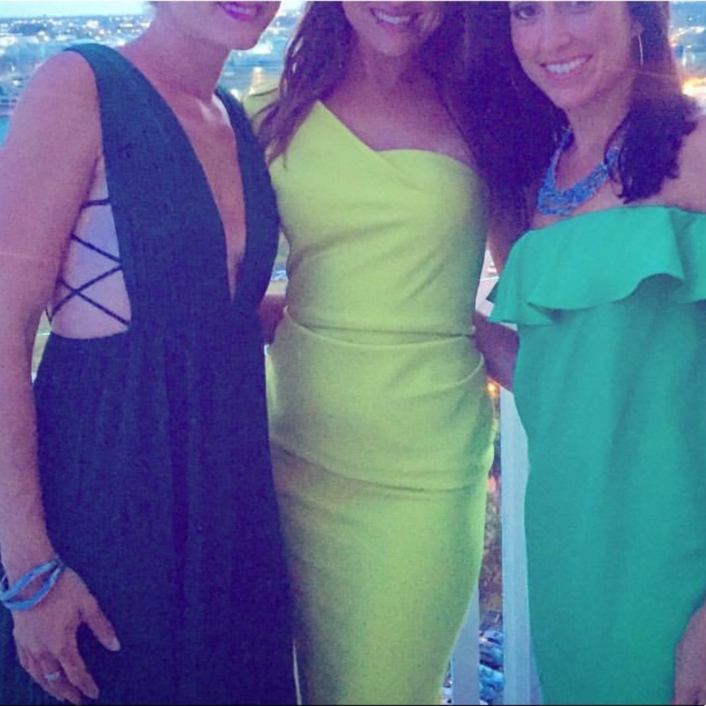 Nicole Bakti dress